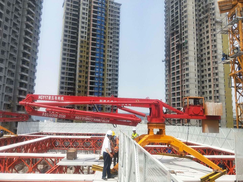 科尼樂重工移動式液壓布料機